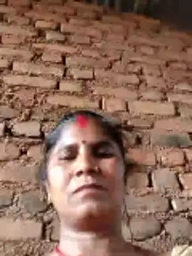 Snapshot of Hot_di97 chatting on June 18, 9:36 am Hot di97 online show from June 18, 9:36 am