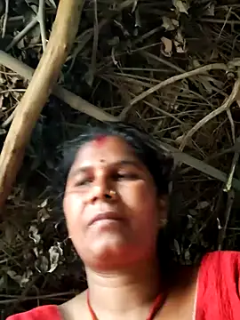 Snapshot of Hot_di97 chatting on July 10, 12:26 am Hot di97 online show from July 10, 12:26 am