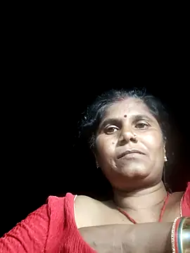 Snapshot of Hot_di97 chatting on July 15, 3:28 pm Hot di97 online show from July 15, 3:28 pm