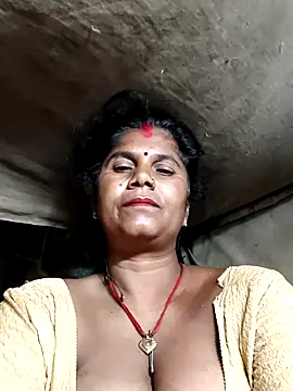 Snapshot of Hot_di97 chatting on July 16, 10:16 pm Hot di97 online show from July 16, 10:16 pm