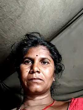Snapshot of Hot_di97 chatting on July 25, 10:18 pm Hot di97 online show from July 25, 10:18 pm