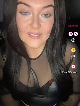 Snapshot of Miss_CurvesXXX chatting on May 30, 10:18 pm Miss CurvesXXX online show from May 30, 10:18 pm