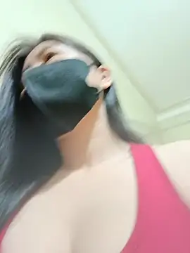 Snapshot of Lyly-68688 chatting on June 13, 2:59 pm Lyly-68688 online show from June 13, 2:59 pm