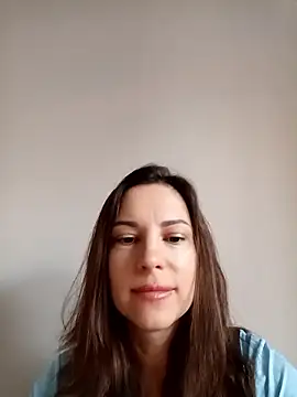 Snapshot of She-Moon chatting on January 12, 6:18 am She-Moon online show from January 12, 6:18 am