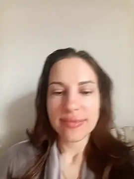 Snapshot of She-Moon chatting on May 8, 6:08 am She-Moon online show from May 8, 6:08 am