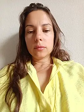 Snapshot of She-Moon chatting on July 22, 6:16 am She-Moon online show from July 22, 6:16 am