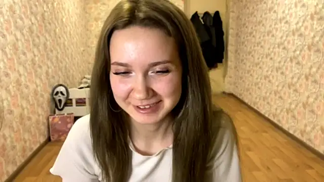 Snapshot of BerneiiceNases chatting on February 7, 3:16 pm BerneiiceNases online show from February 7, 3:16 pm