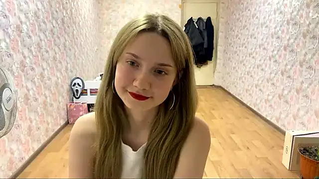 Snapshot of BerneiiceNases chatting on February 28, 3:57 pm BerneiiceNases online show from February 28, 3:57 pm