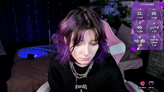 Snapshot of Ashley_Veil chatting on July 28, 8:52 pm Ashley Veil online show from July 28, 8:52 pm