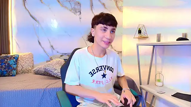 XanderGrey8 online show from February 24, 7:45 pm