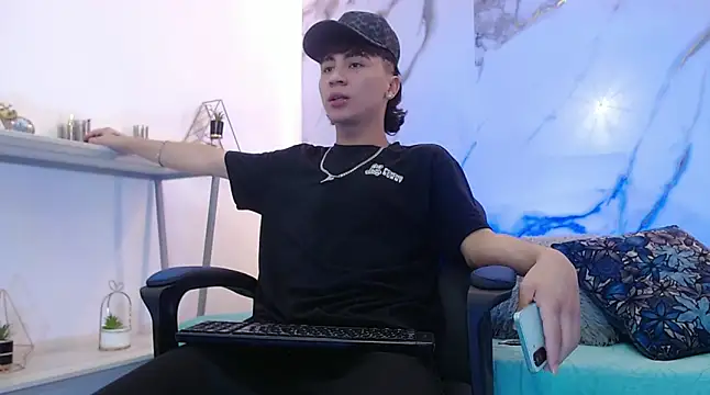 XanderGrey8 online show from April 24, 7:27 pm