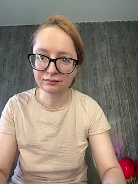 Snapshot of coy_girl_ chatting on March 4, 11:49 am coy girl online show from March 4, 11:49 am