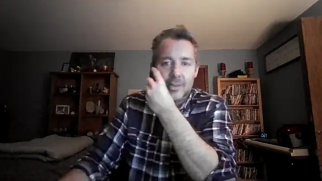 chrisw8140 online show from January 17, 1:21 am