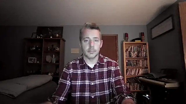 chrisw8140 online show from February 17, 4:53 am