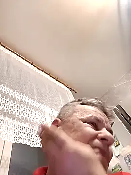 Snapshot of Borgio123 chatting on March 21, 3:55 am Borgio123 online show from March 21, 3:55 am
