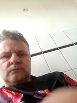 Snapshot of Borgio123 chatting on March 28, 1:33 pm Borgio123 online show from March 28, 1:33 pm