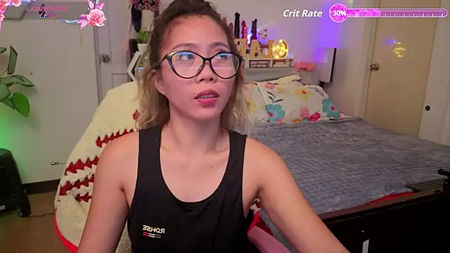Snapshot of 25sweetlilbunny chatting on July 3, 9:10 pm 25sweetlilbunny online show from July 3, 9:10 pm