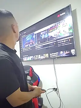 Snapshot of OrtegaJeysson chatting on January 16, 10:25 pm OrtegaJeysson online show from January 16, 10:25 pm