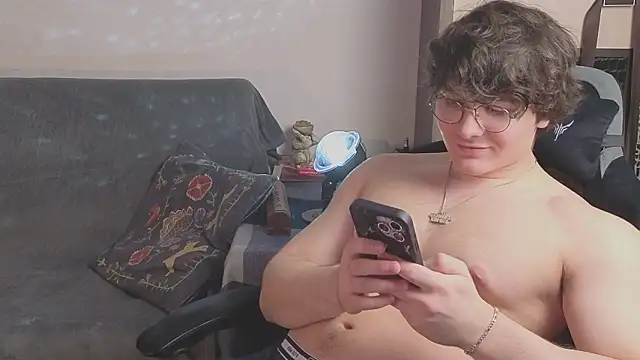 Snapshot of jastinpeterson chatting on February 8, 5:16 pm jastinpeterson online show from February 8, 5:16 pm