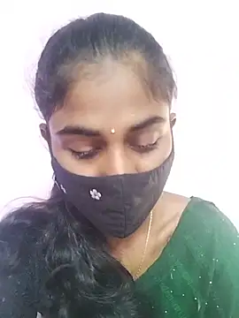 Tamil Hot RoyalQueen online show from April 23, 5:30 am