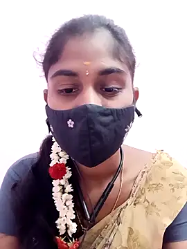 Snapshot of Tamil_Hot_RoyalQueen chatting on May 11, 4:15 pm Tamil Hot RoyalQueen online show from May 11, 4:15 pm