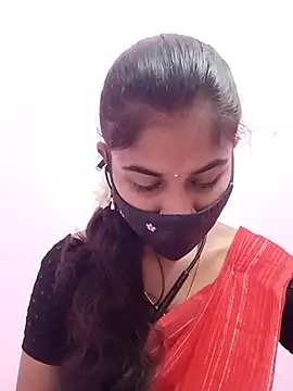 Snapshot of Tamil_Hot_RoyalQueen chatting on May 16, 3:22 pm Tamil Hot RoyalQueen online show from May 16, 3:22 pm