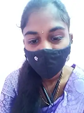 Snapshot of Tamil_Hot_RoyalQueen chatting on May 23, 11:14 am Tamil Hot RoyalQueen online show from May 23, 11:14 am