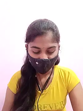 Snapshot of Tamil_Hot_RoyalQueen chatting on May 31, 3:30 pm Tamil Hot RoyalQueen online show from May 31, 3:30 pm