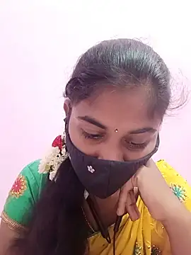 Snapshot of Tamil_Hot_RoyalQueen chatting on June 5, 4:56 pm Tamil Hot RoyalQueen online show from June 5, 4:56 pm