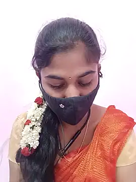 Snapshot of Tamil_Hot_RoyalQueen chatting on June 10, 5:01 pm Tamil Hot RoyalQueen online show from June 10, 5:01 pm