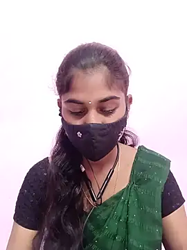 Snapshot of Tamil_Hot_RoyalQueen chatting on June 16, 2:58 am Tamil Hot RoyalQueen online show from June 16, 2:58 am