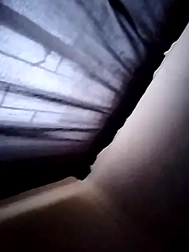 Snapshot of FINEBABYWOLF chatting on May 16, 4:42 am FINEBABYWOLF online show from May 16, 4:42 am