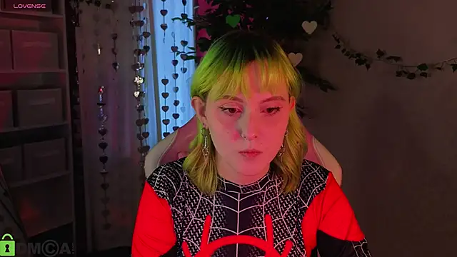 Roziett Belle online show from February 21, 9:10 am