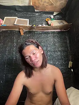 HugeAgatha online show from February 15, 5:26 am