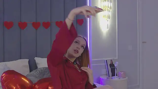 AvaLarson online show from February 12, 12:44 pm