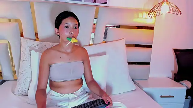 Snapshot of Real_virgin_Pussy chatting on May 16, 1:32 pm Real virgin Pussy online show from May 16, 1:32 pm