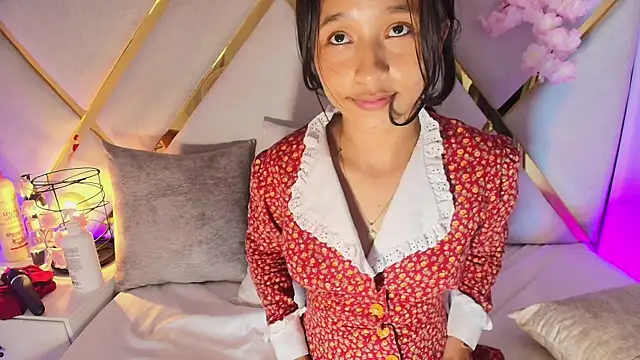Real virgin Pussy online show from June 25, 12:54 am