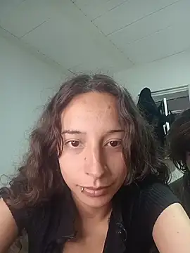 AlexxaAndRileyy online show from May 23, 6:12 pm