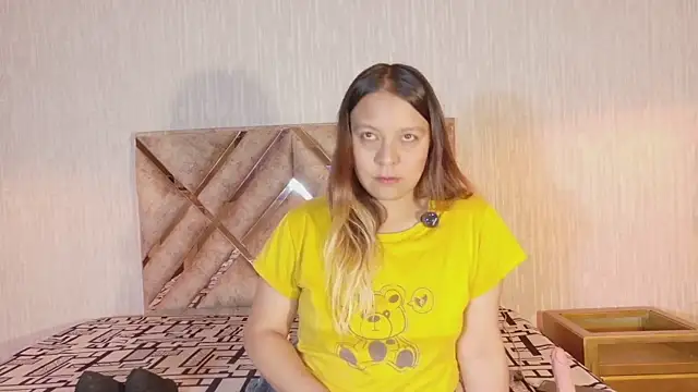 Snapshot of sami_1_8 chatting on June 25, 8:13 pm sami 1 8 online show from June 25, 8:13 pm