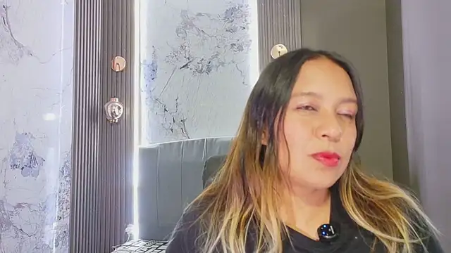 Snapshot of sami_1_8 chatting on July 9, 6:12 pm sami 1 8 online show from July 9, 6:12 pm