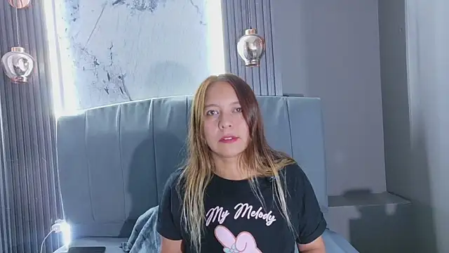 Snapshot of sami_1_8 chatting on August 3, 4:22 pm sami 1 8 online show from August 3, 4:22 pm