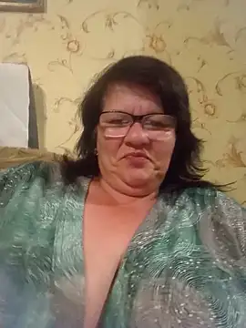 Snapshot of NysiOlsen chatting on June 12, 7:46 pm NysiOlsen online show from June 12, 7:46 pm