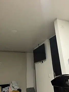 Pretty  Milf online show from February 28, 9:54 am