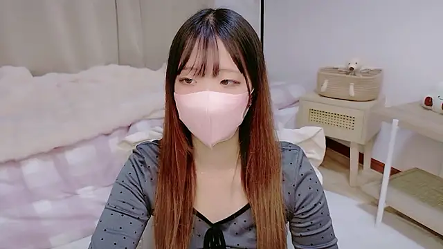 NOA cha online show from April 1, 2:47 pm