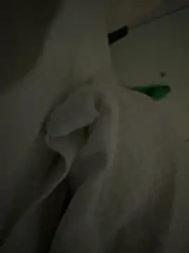 Snapshot of Ksaderfoz chatting on February 18, 3:19 pm Ksaderfoz online show from February 18, 3:19 pm