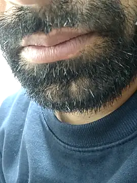 Snapshot of marcosdiaz987 chatting on February 17, 8:22 am marcosdiaz987 online show from February 17, 8:22 am