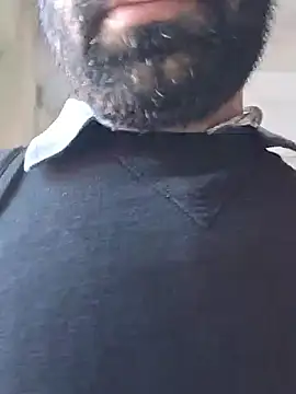 Snapshot of marcosdiaz987 chatting on February 21, 5:52 am marcosdiaz987 online show from February 21, 5:52 am