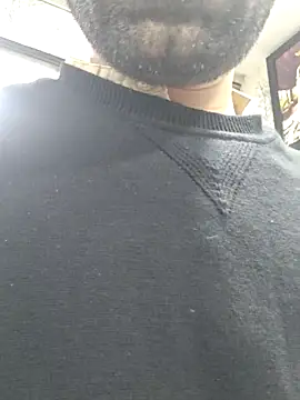 Snapshot of marcosdiaz987 chatting on February 23, 12:02 pm marcosdiaz987 online show from February 23, 12:02 pm