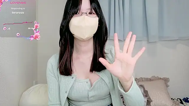 Snapshot of _ame_chan_ chatting on June 16, 11:13 am ame chan online show from June 16, 11:13 am