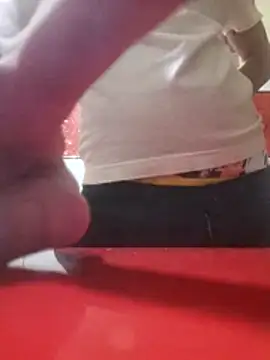 Snapshot of Ianne150 chatting on January 31, 7:34 pm Ianne150 online show from January 31, 7:34 pm